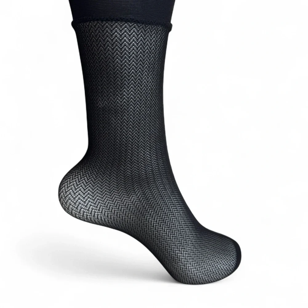 Hue Black Herringbone‎ Net Sheer Knee High Socks Womens One Size Fits Most